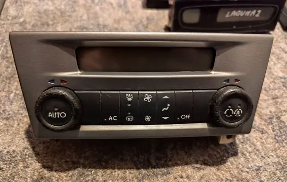 Renault Laguna II Climate control unit 8200001901C 52485201 HLS13C17
