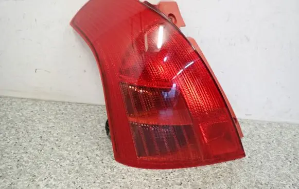 Suzuki Swift I Rear/tail lights 