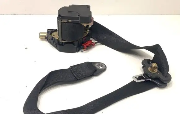 Smart ForTwo I Front seatbelt 
