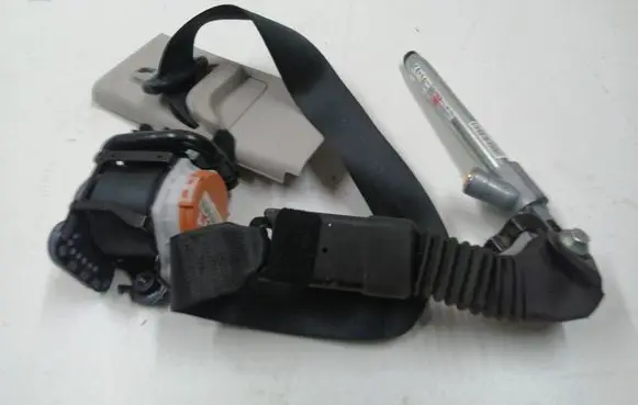 Nissan Qashqai Front seatbelt 868854EL2A