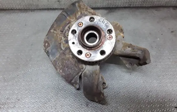 Volkswagen Golf IV Front wheel hub spindle knuckle