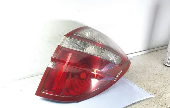 Subaru Legacy Rear/tail lights
