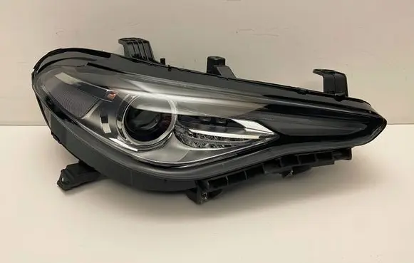 Alfa Romeo Giulia Headlight/headlamp 50557244 62806282 17L17T2
