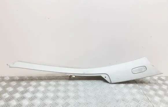 Mercedes-Benz C W203 (D)pillar trim (top) A2036902525