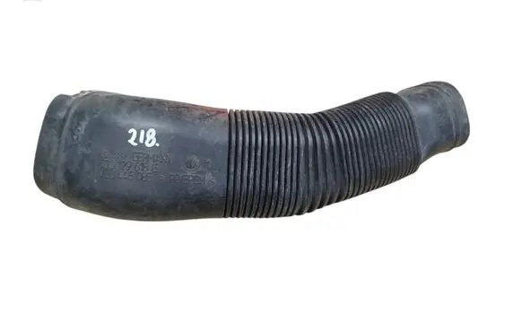 Skoda Fabia Mk1 (6Y) Air intake hose/pipe 6Q0129618G