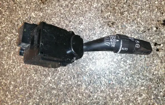 Honda Accord Wiper control stalk M22670