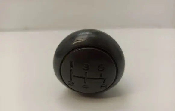 Ford Mustang IV Gear lever shifter trim leather/knob