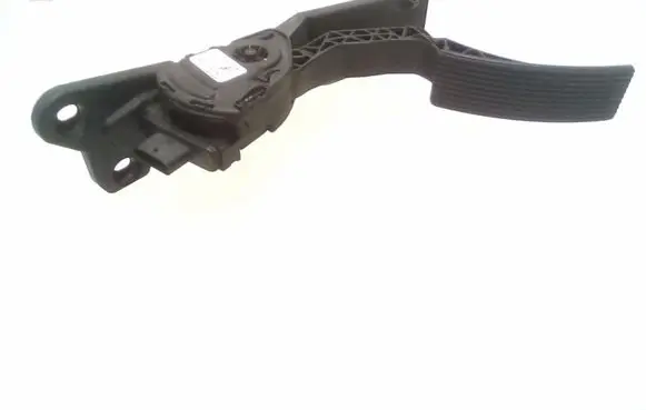 Mercedes-Benz ML W166 Accelerator throttle pedal A1663000004