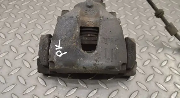 Volvo V40 Front brake caliper 31341487