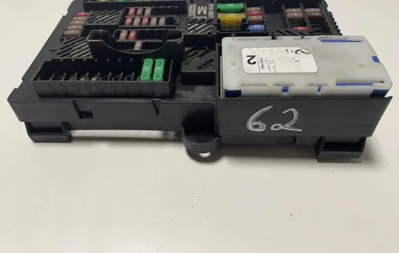 BMW 8 G14 Fuse module 6837091