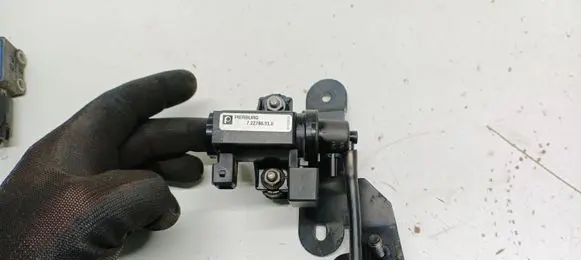 BMW X3 E83 Turbo solenoid valve 722796