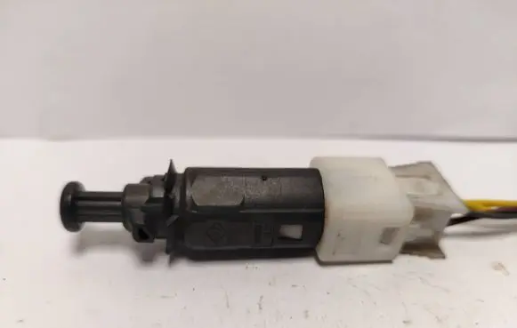 Renault Laguna I Brake pedal sensor switch 414988