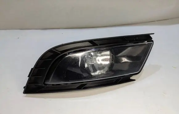 Skoda Superb B6 (3T) Front fog light 3T0941700C 7690190001 020514