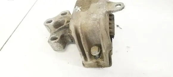 Volkswagen Golf IV Engine mount bracket 1J0199555