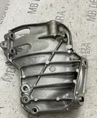 BMW M4 F82 F83 A/C compressor mount bracket 7585167