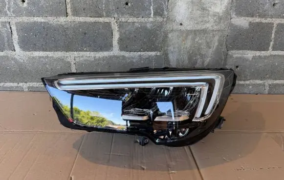 Opel Crossland X Headlight/headlamp 39153431