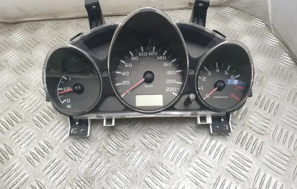 Mitsubishi Colt Speedometer (instrument cluster) MR951770