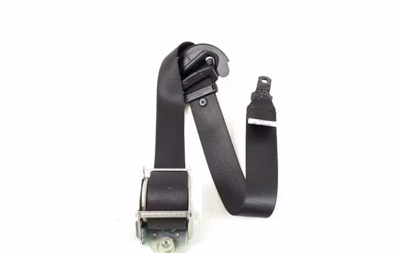 BMW X3 E83 Front seatbelt 3448357