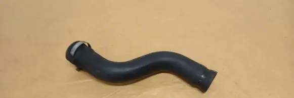 Land Rover Range Rover L405 Engine coolant pipe/hose CPLA9047BD