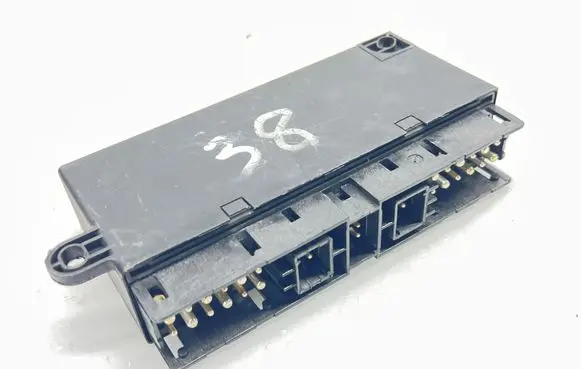 Mercedes-Benz C W202 Comfort/convenience module 2028200926