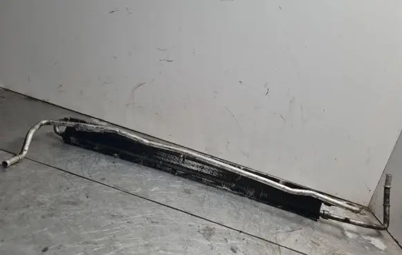 Volkswagen Transporter - Caravelle T5 Power steering radiator 7H0422885D