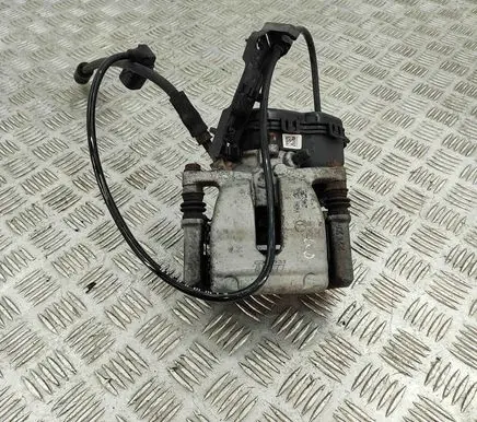 Mercedes-Benz A W176 Rear brake caliper A0004232481