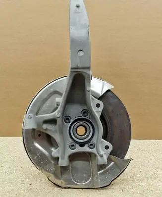 Volvo XC90 Front wheel hub spindle knuckle