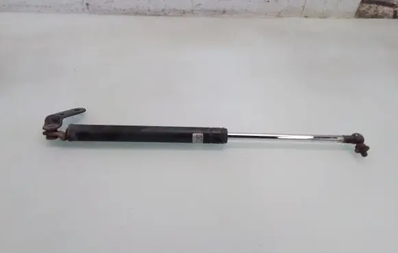 KIA Sportage Tailgate/trunk strut/damper
