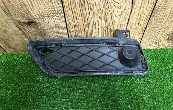 BMW X3 F25 Front bumper lower grill 7249595