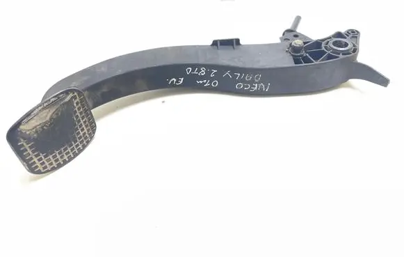 Iveco Daily 35 - 40.10 Accelerator throttle pedal 56115
