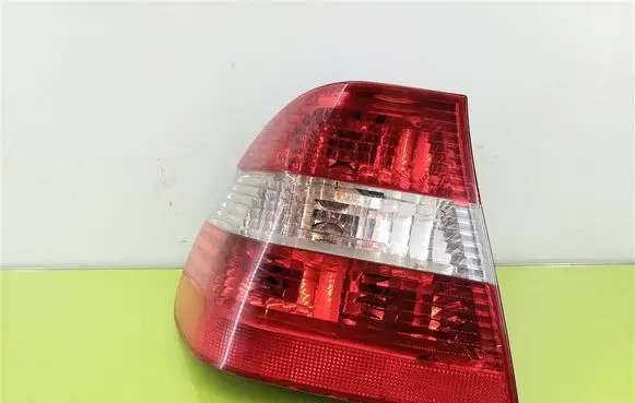 BMW 3 E46 Rear/tail lights 6910531