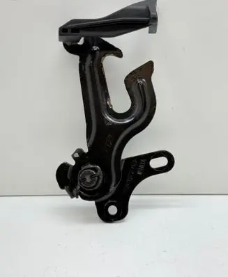 Volvo XC60 Engine bonnet (hood) release handle 30799172