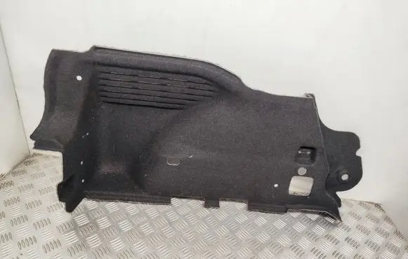Trunk/boot side trim panel