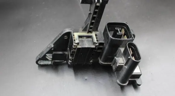 BMW 3 F30 F35 F31 Current control relay 9225014 19165000001 14032012
