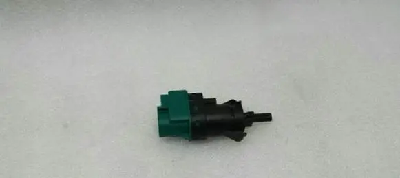 Jaguar XJ X350 Brake pedal sensor switch 2W9313480AB