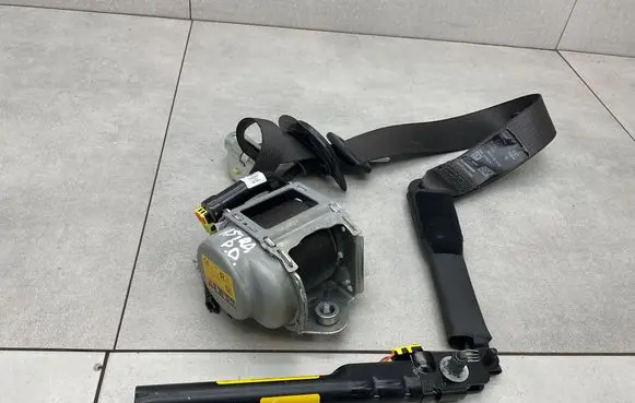 Opel Astra K Front seatbelt 34195118F