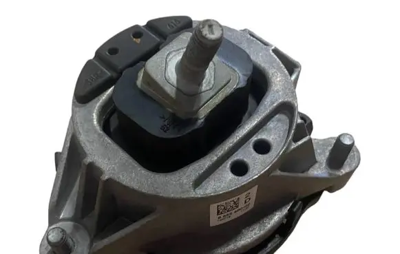 BMW 1 F20 F21 Engine mount bracket 6855460 22116855460