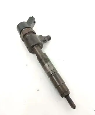 Fuel injector