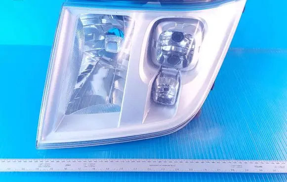 Ford Transit Headlight/headlamp 10090748