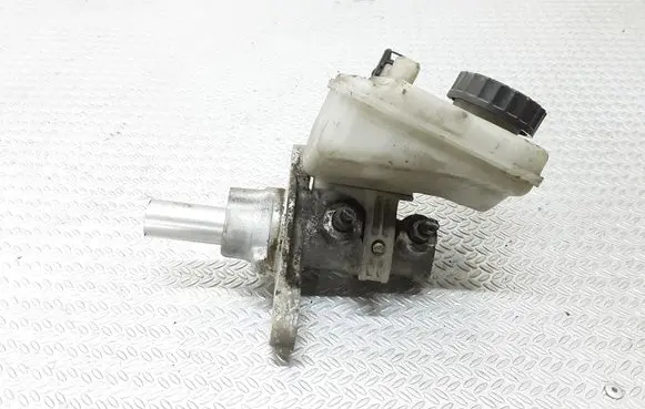 Toyota Aygo AB10 Master brake cylinder 0204Y21821