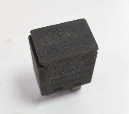 Ford Mondeo MK II Other relay F57B14B192AA PA66GF25
