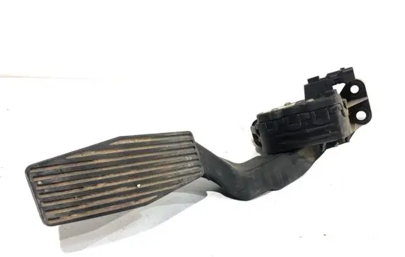 Opel Zafira B Accelerator throttle pedal 9202341