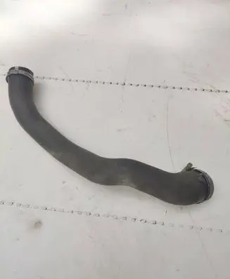 Intercooler hose/pipe