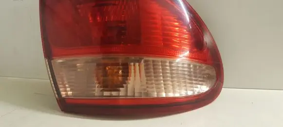 Nissan Almera N16 Rear/tail lights