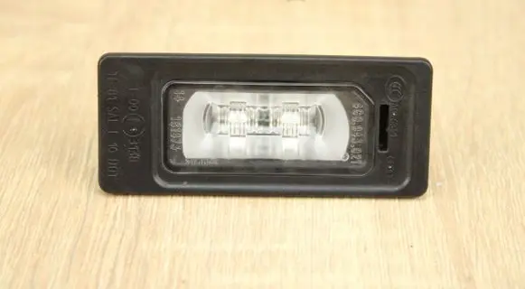 Audi A6 S6 C7 4G Number plate light 4G0943021