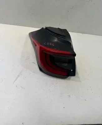 Toyota Yaris XP210 Rear/tail lights