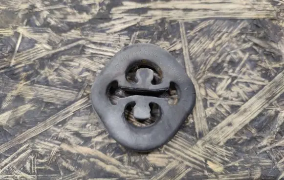 Muffler mount bracket/holder