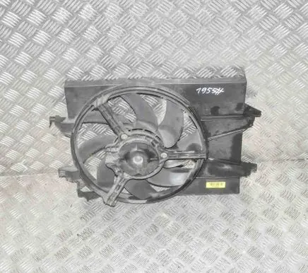 Radiator cooling fan shroud