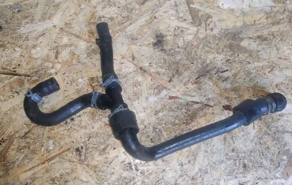 Skoda Octavia Mk3 (5E) Engine coolant pipe/hose 3001211