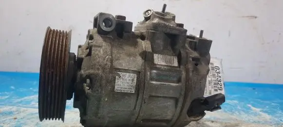 Volkswagen Golf IV Air conditioning (A/C) compressor (pump) 1K0820803F